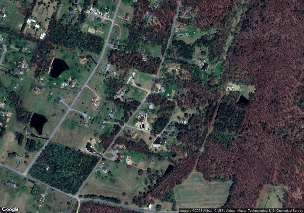 1419 Apple Orchard Cir, Berkeley Springs, WV 25411 - photo 1