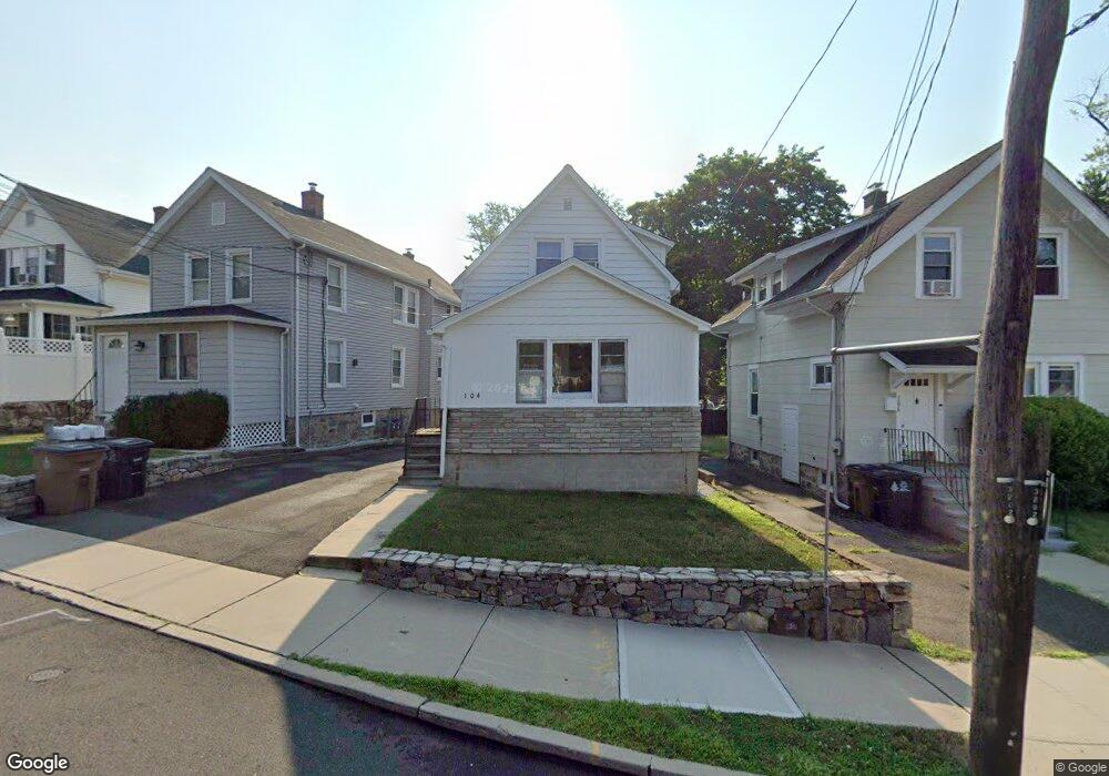 104 Center St, Stamford, CT 06906 - photo 1