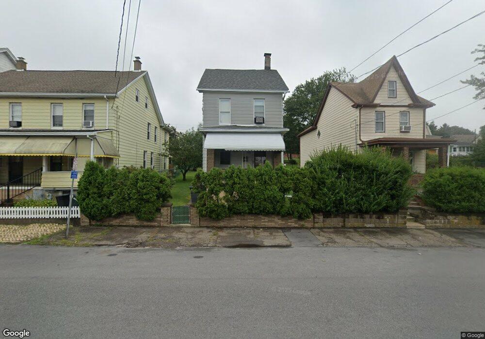 611 E Diamond Ave, Hazleton, PA 18201 - photo 1