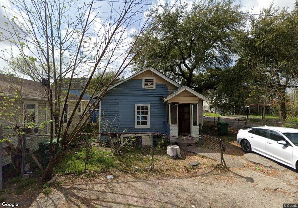 3300 Jewel St, Houston, TX 77026 - photo 1