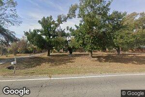 812 S Hughes Ave, Morris, OK 74445