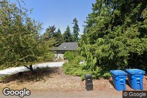 7900 SE 70th St, Mercer Island, WA 98040