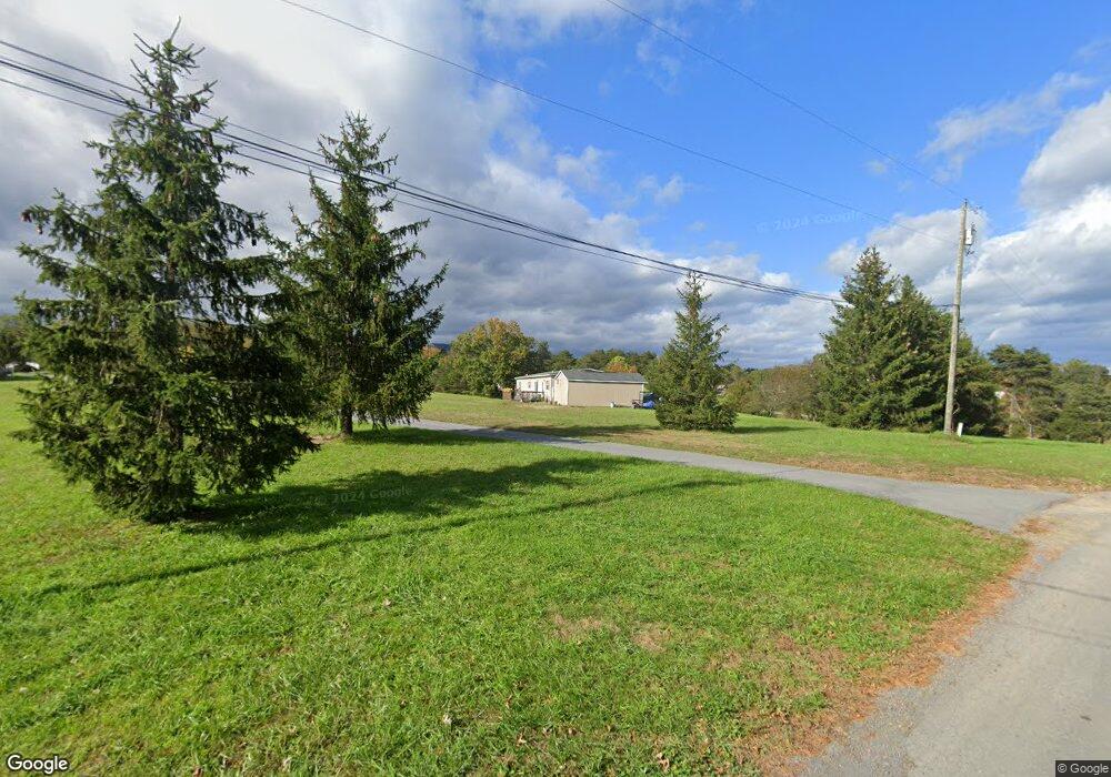 42 Girl Scout Dr, Hedgesville, WV 25427 - photo 1