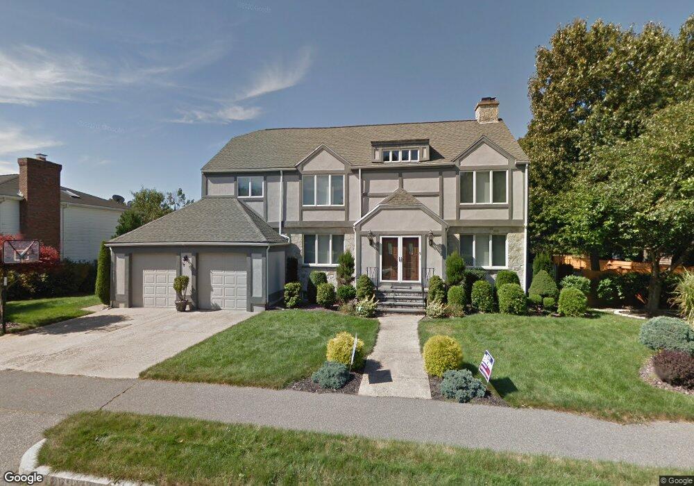 9 Landers Rd, Stoneham, MA 02180 - photo 1