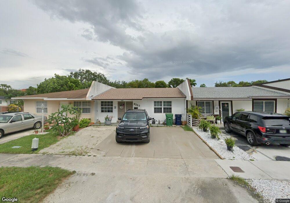 4253 SW 69th Ave, Miami, FL 33155 - photo 1