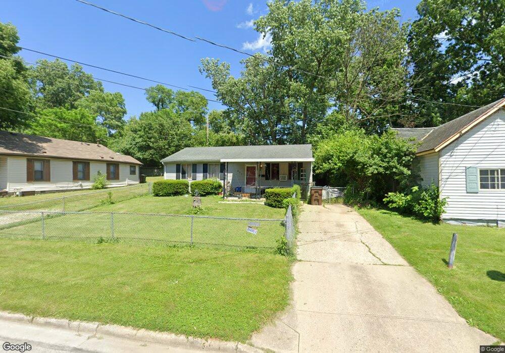 231 Orchard St, Xenia, OH 45385 - photo 1