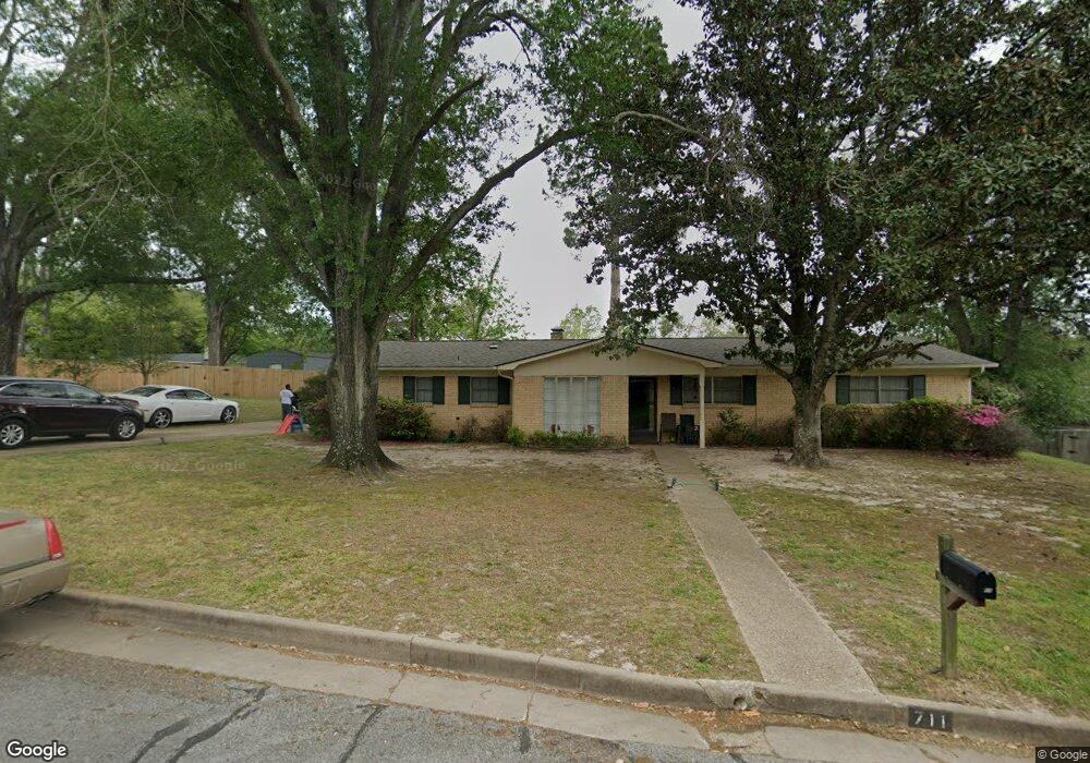 711 Pam Dr, Tyler, TX 75703 - photo 1