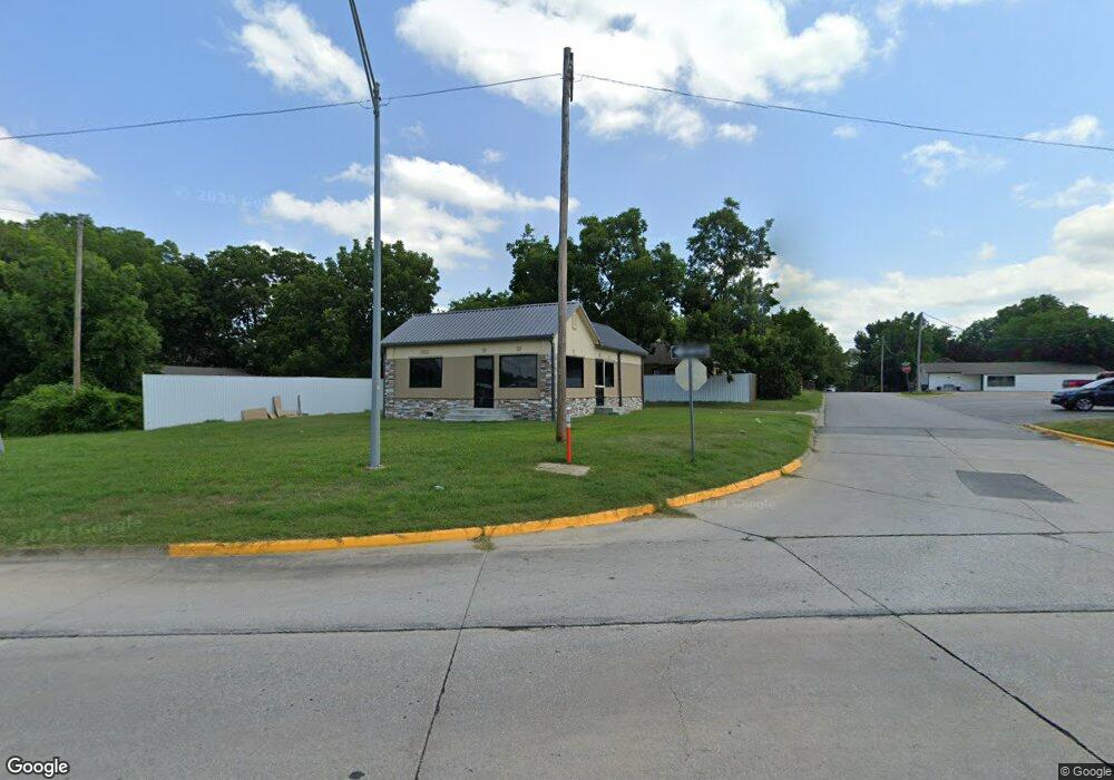 1512 W Broadway St, Ardmore, OK 73401 - photo 1