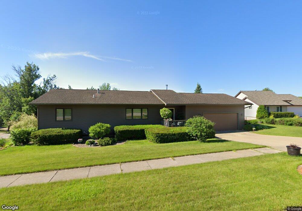 2703 Valley High Ct NW, Cedar Rapids, IA 52405 - photo 1