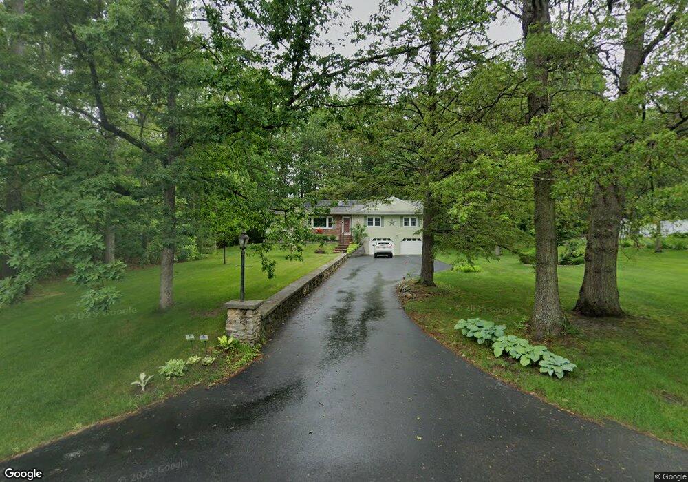 20 Devonshire Ln, Londonderry, NH 03053 - photo 1