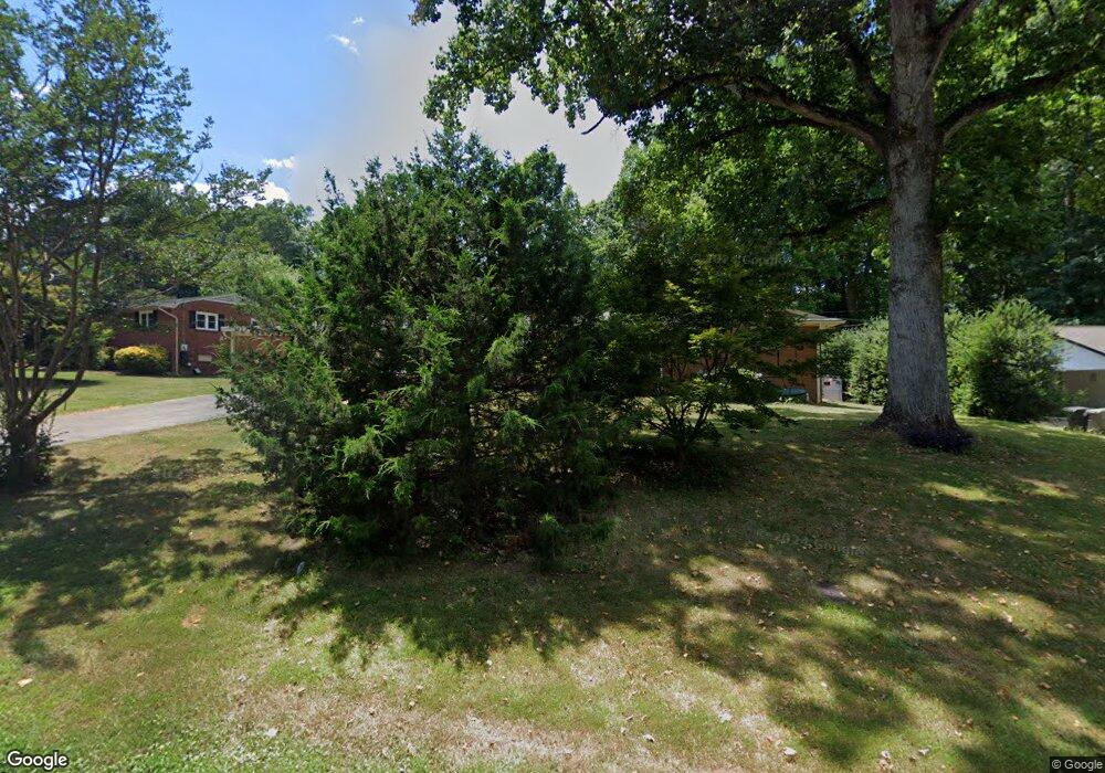 1806 Pine Grove Dr, Asheboro, NC 27205 - photo 1