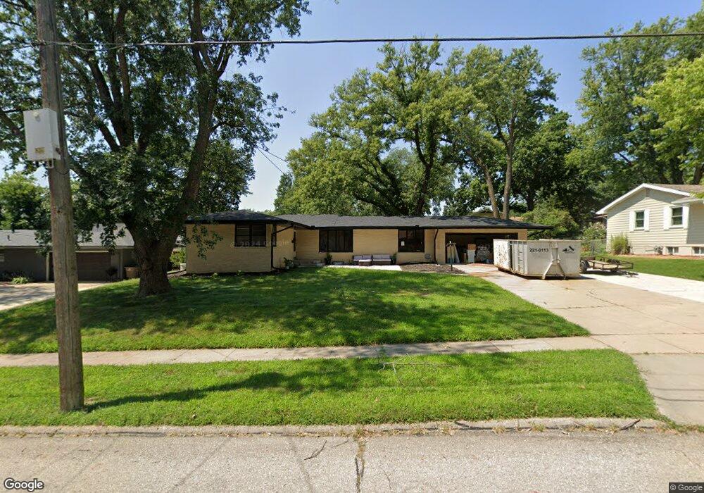 924 28th St, West Des Moines, IA 50265 - photo 1