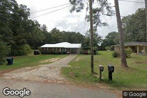 196 Lindsey Ln, Geneva, AL 36340