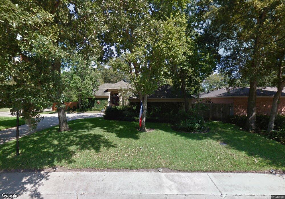 10330 Green Tree Rd, Houston, TX 77042 - photo 1