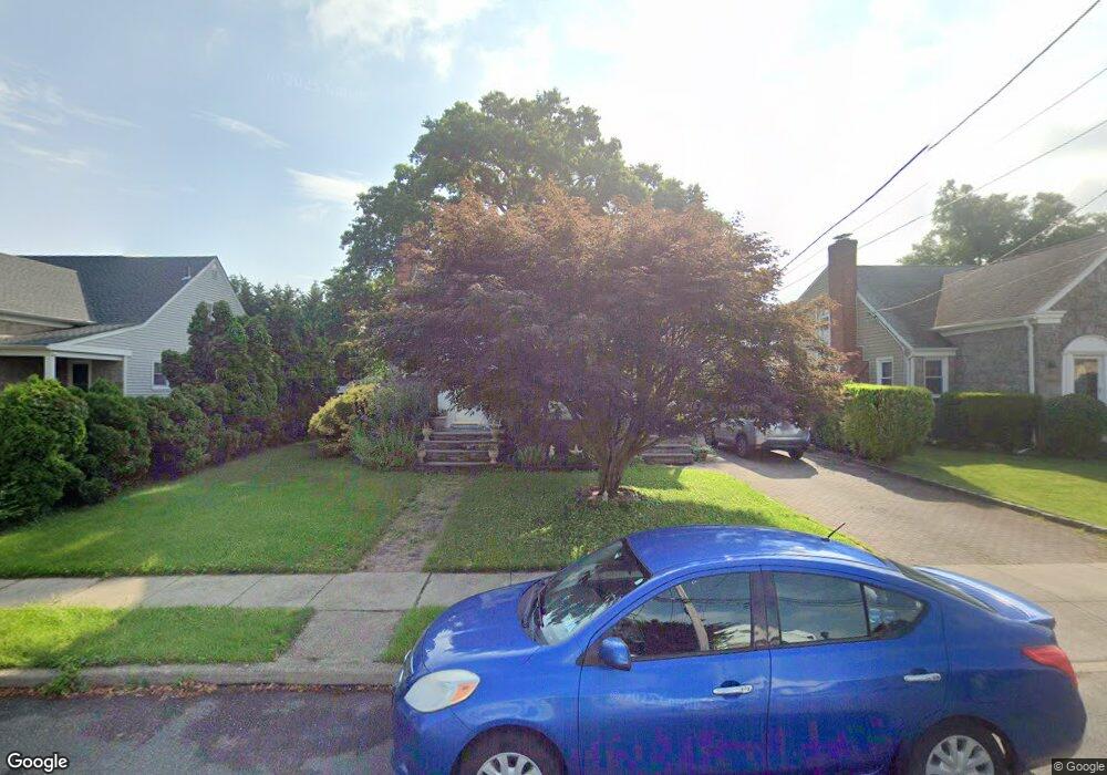 2811 Laurel Ave, Baldwin, NY 11510 - photo 1