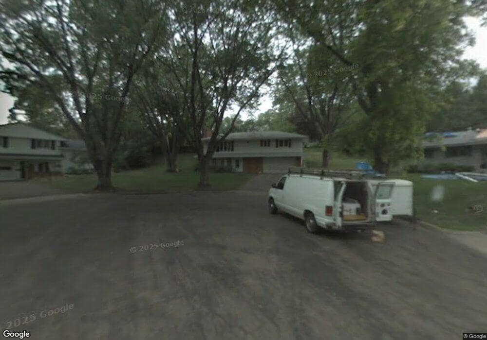 1442 Texas Cir S, St. Louis Park, MN 55426 - photo 1