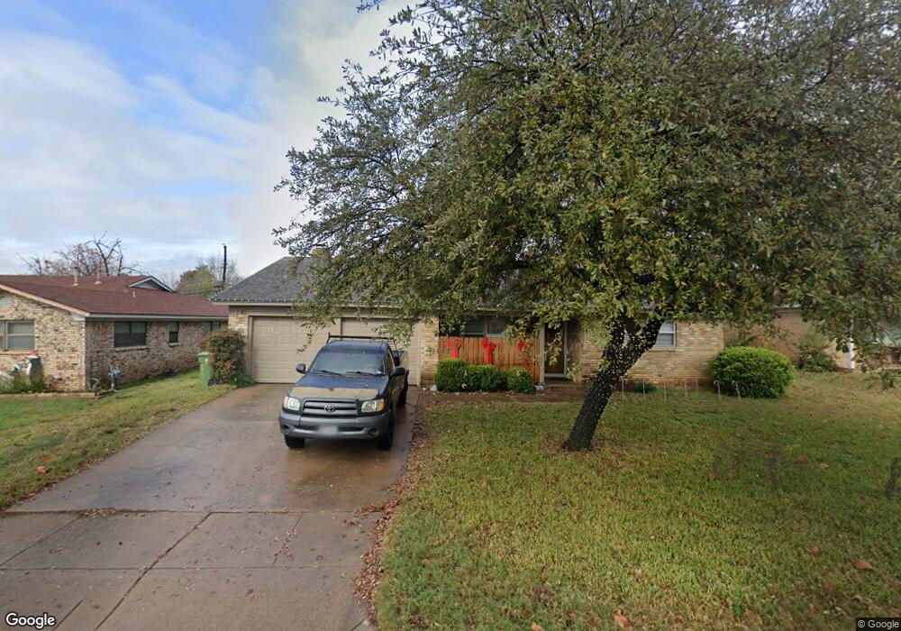 1032 Black St, Hurst, TX 76053 - photo 1