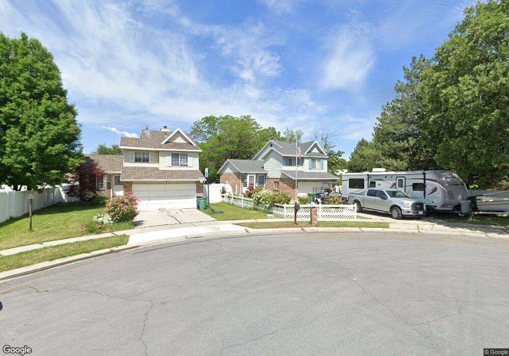 8202 Manshire Cir, Sandy, UT 84094 - photo 1