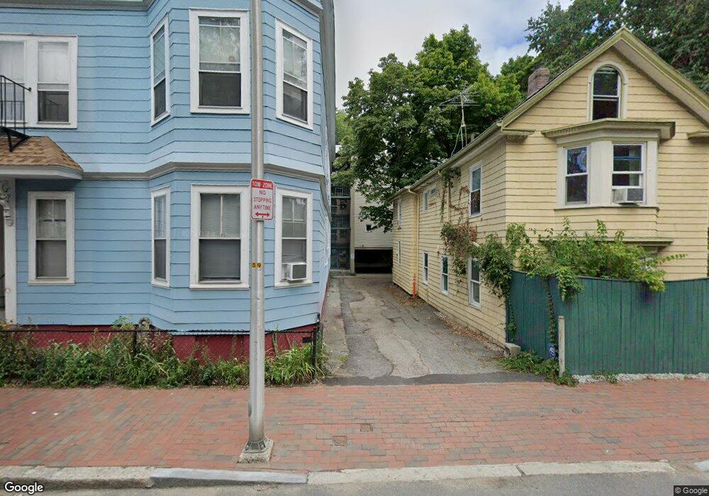 470 Putnam Ave unit 3, Cambridge, MA 02139 - photo 1