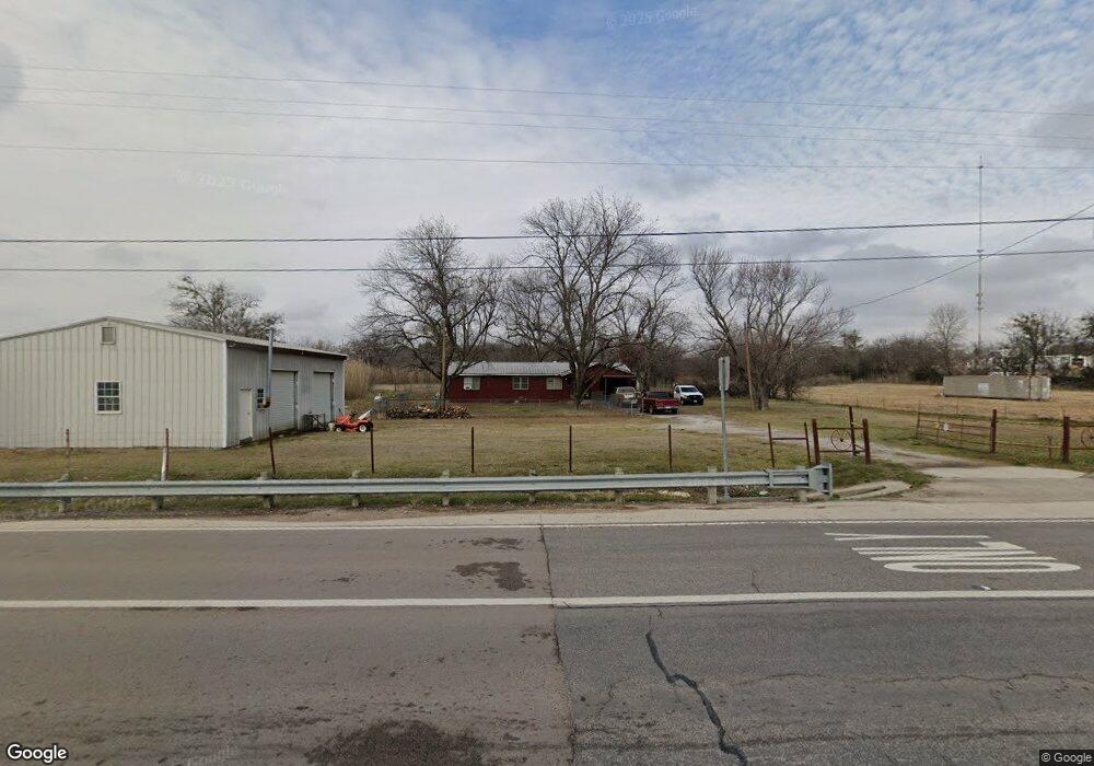 1902 Mineral Wells Hwy, Weatherford, TX 76088 - photo 1