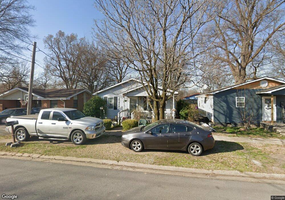 217 Missouri Ave, New Madrid, MO 63869 - photo 1