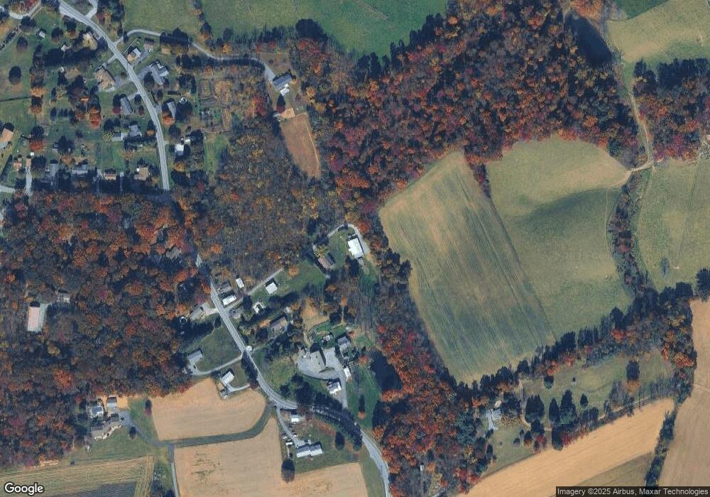 826 Hilltop Rd, Myerstown, PA 17067 - photo 1