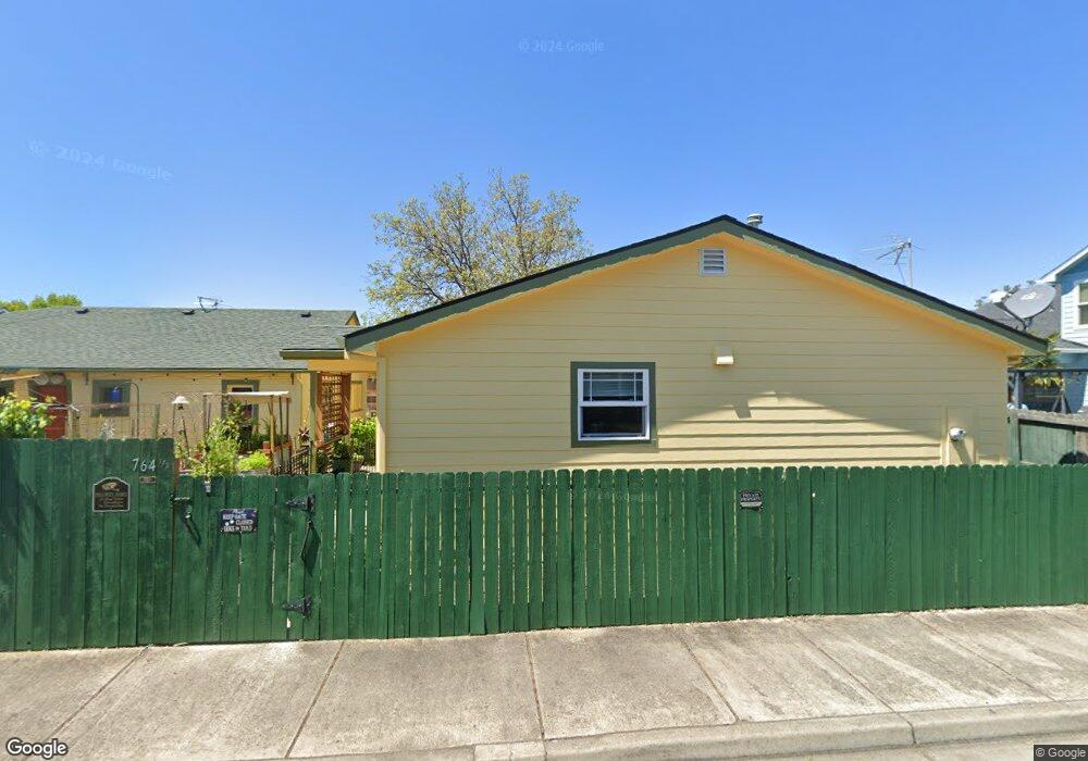 764 Pittview Ave, Central Point, OR 97502 - photo 1