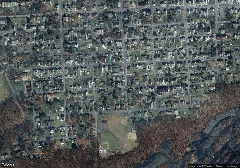 1305 W Fern St, Coal Township, PA 17866 - photo 1