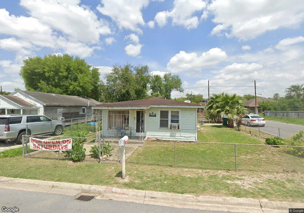 525 E Chapa Ave, Pharr, TX 78577 - photo 1