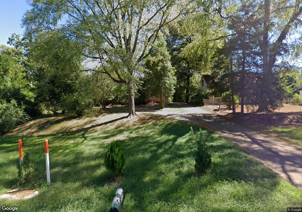 304 N Sanders St, Nacogdoches, TX 75964 - photo 1