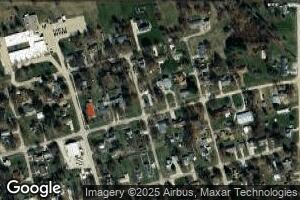 416 N Cedar St, Windsor, IL 61957