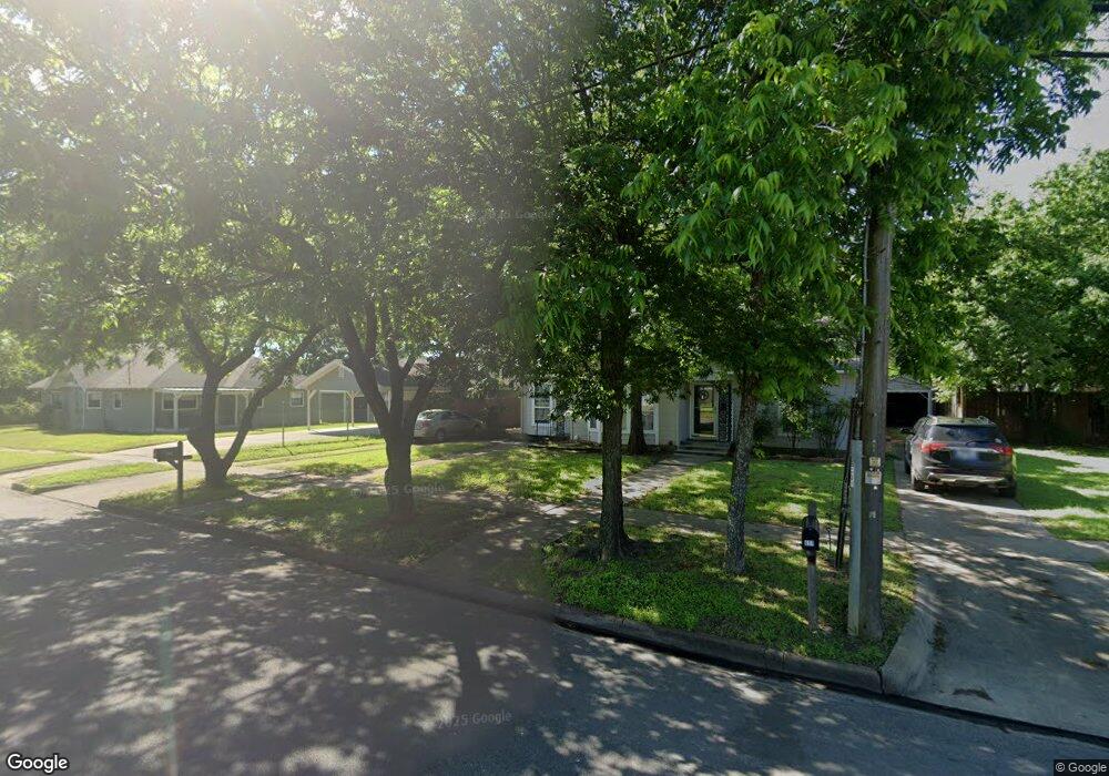 409 Featherston St, Cleburne, TX 76033 - photo 1