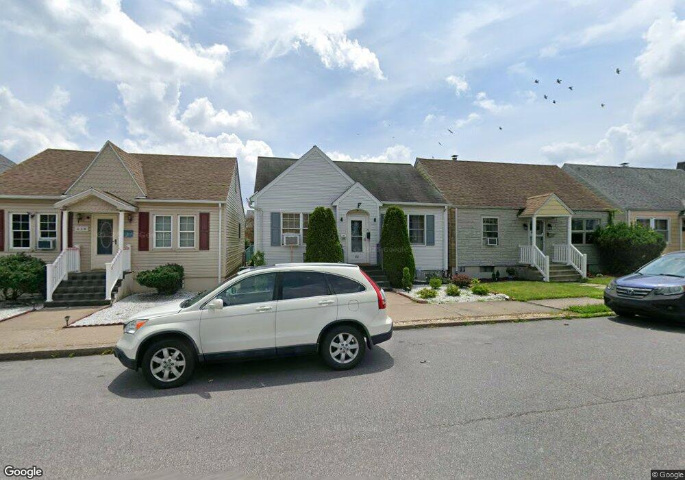432 Carleton Ave, Hazleton, PA 18201 - photo 1