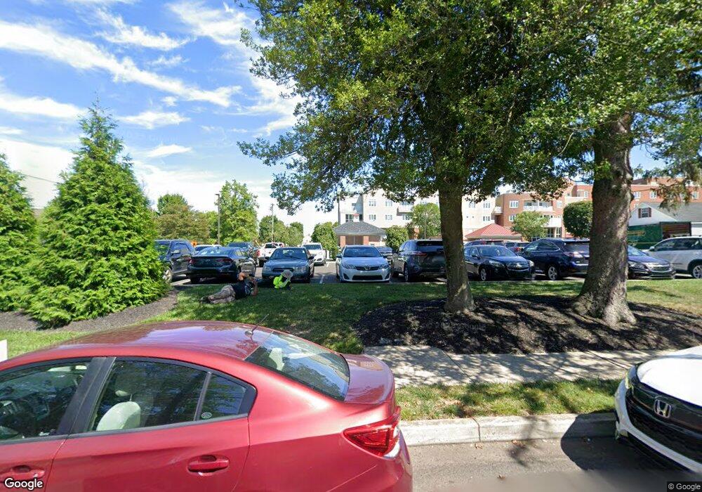 603 Walnut St, Lansdale, PA 19446 - photo 1