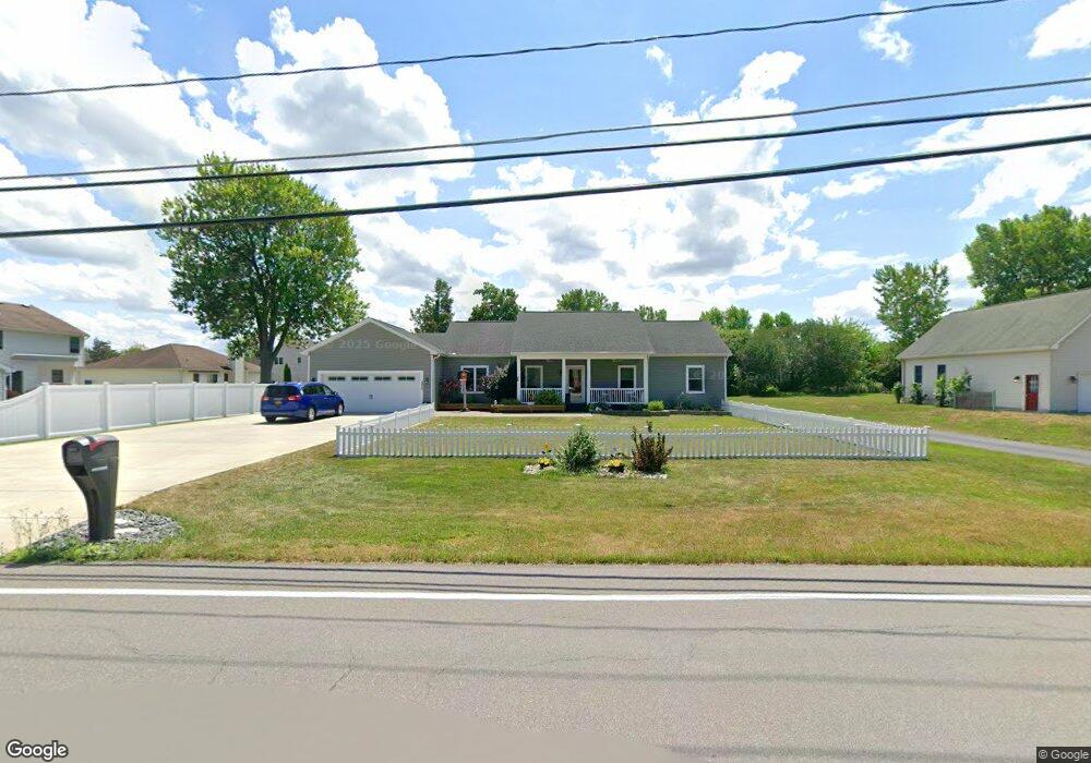 3024 Krueger Rd, North Tonawanda, NY 14120 - photo 1