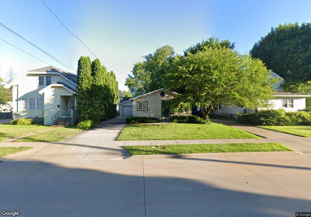 1007 W New York Ave, Oshkosh, WI 54901 - photo 1