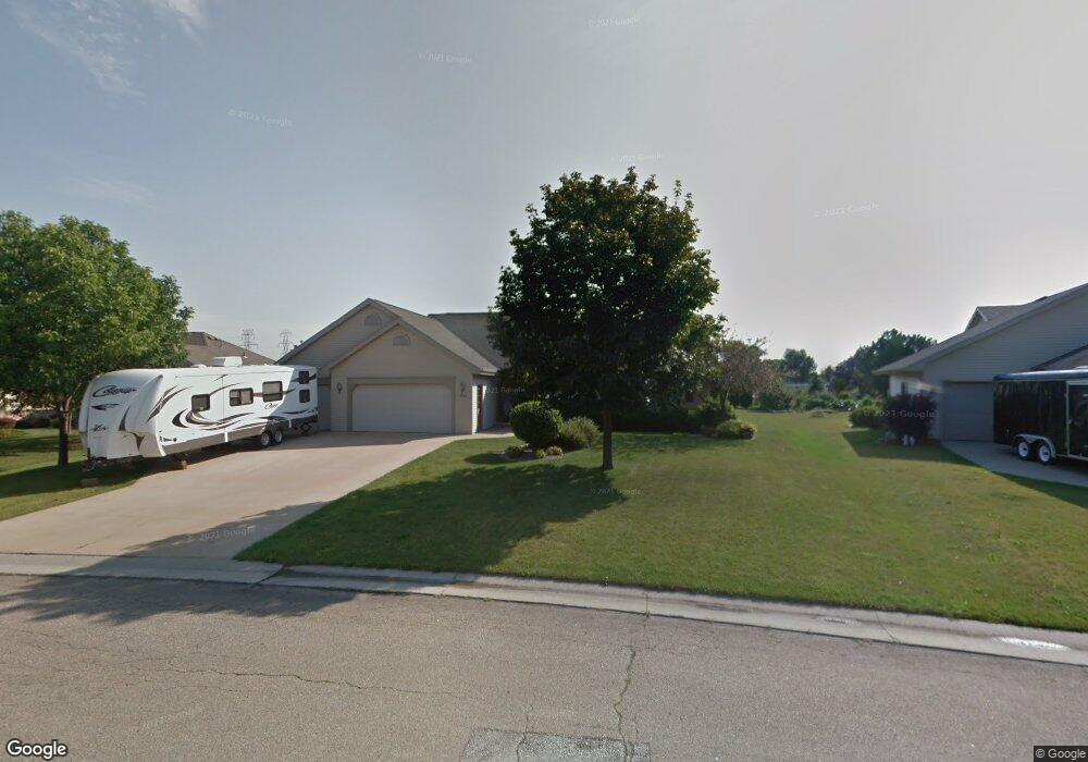 N9458 Rosebud Ln, Appleton, WI 54915 - photo 1