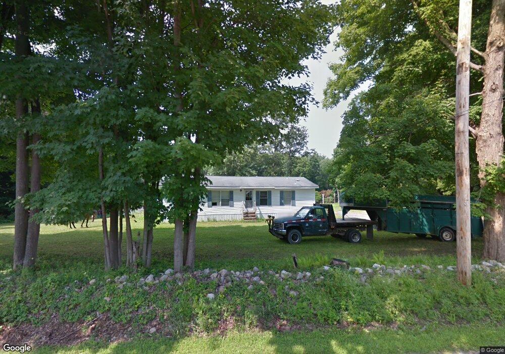 122 Circle c Rd, Ballston Spa, NY 12020 - photo 1