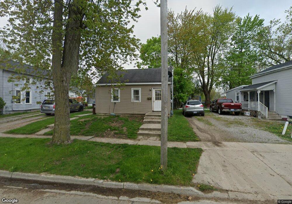 806 Frank St, Adrian, MI 49221 - photo 1