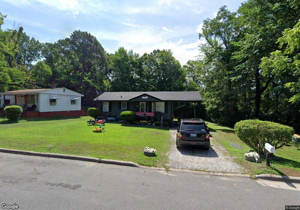 636 Lincoln St, Reidsville, NC 27320 - photo 1