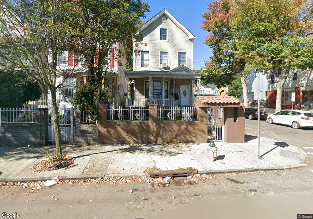 332 Summer Ave unit 2nd Floor, Newark, NJ 07104 - photo 1