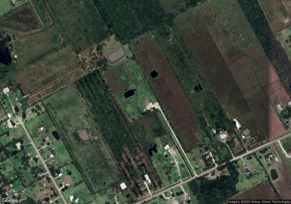 6026 County Road 392, Alvin, TX 77511 - photo 1