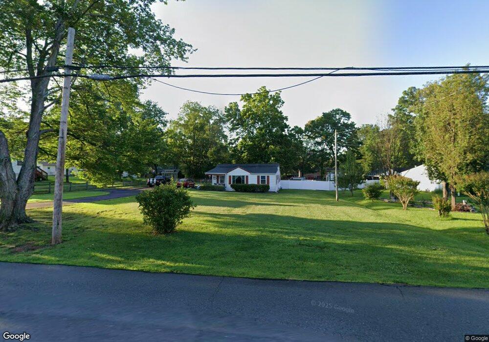 8411 Yorkshire Ln, Manassas, VA 20111 - photo 1