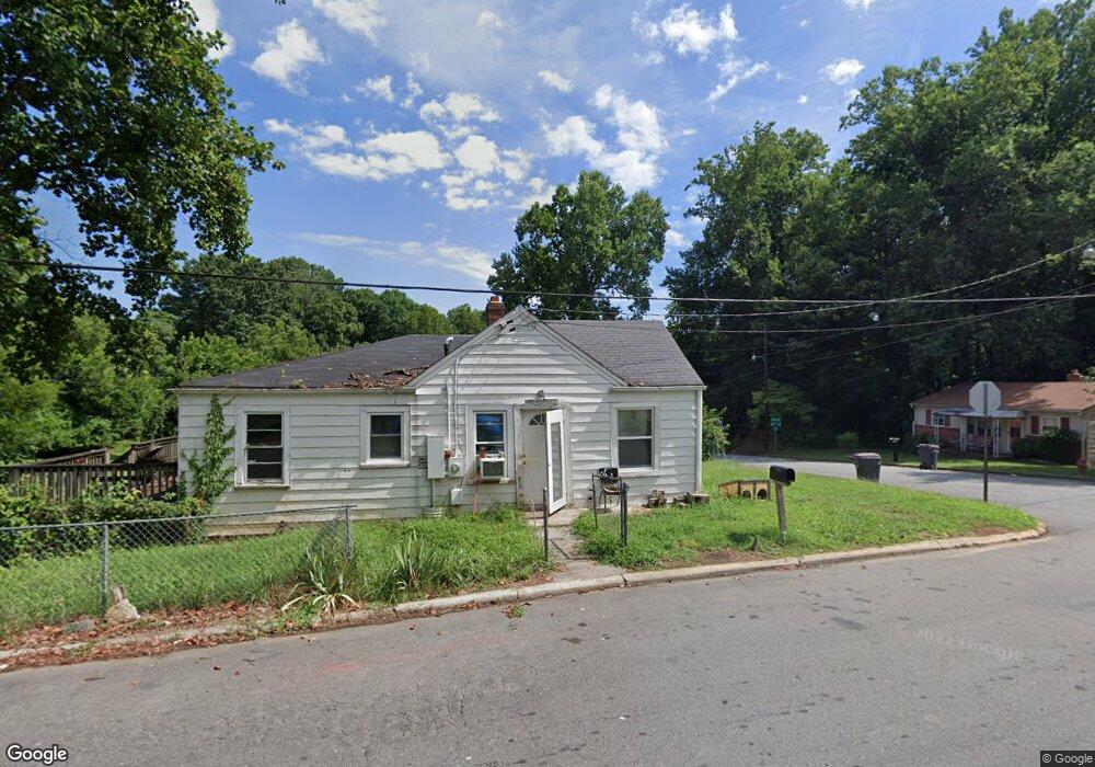 412 E Morehead St, Reidsville, NC 27320 - photo 1