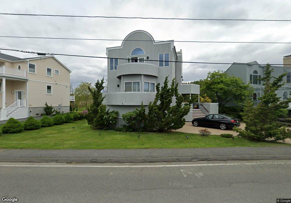 68 Willow Rd, Nahant, MA 01908 - photo 1