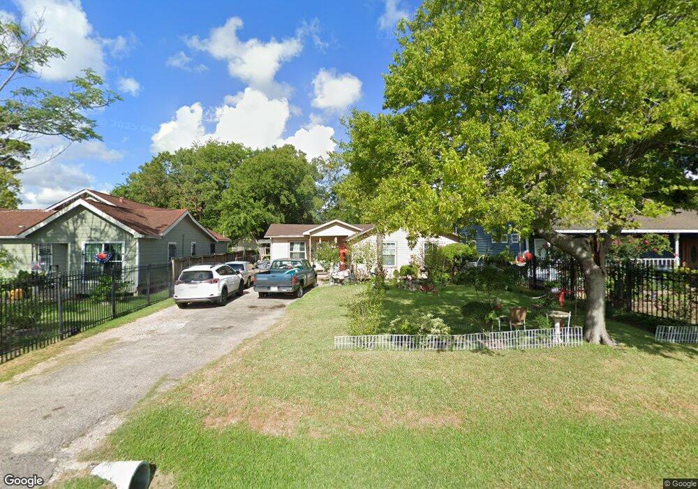 6307 Gay St, Houston, TX 77022 - photo 1