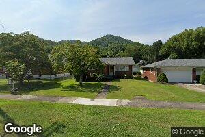 402 Pratt Ave, Pratt, WV 25162