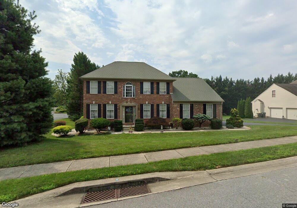 827 Wilson Rd, Wilmington, DE 19803 - photo 1