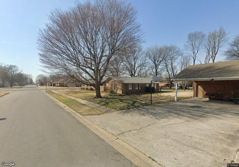 495 Saint Peter Dr, New Madrid, MO 63869 - photo 1