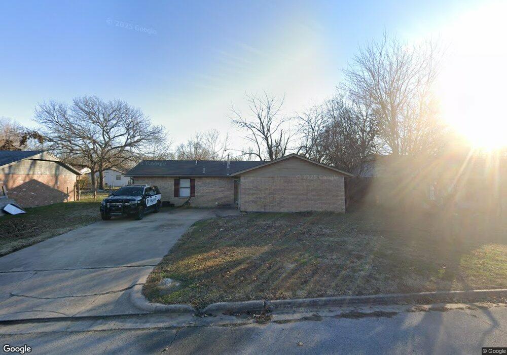 1220 E 142nd St, Glenpool, OK 74033 - photo 1